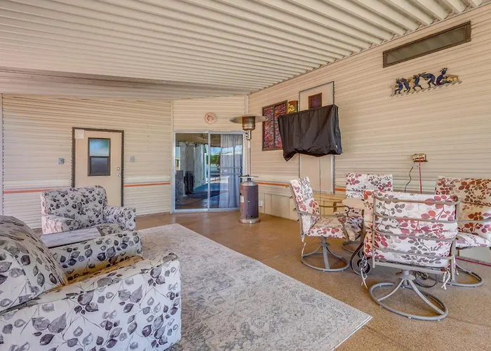 2 Patios & Fairway Views! Golf Escape * Mesa